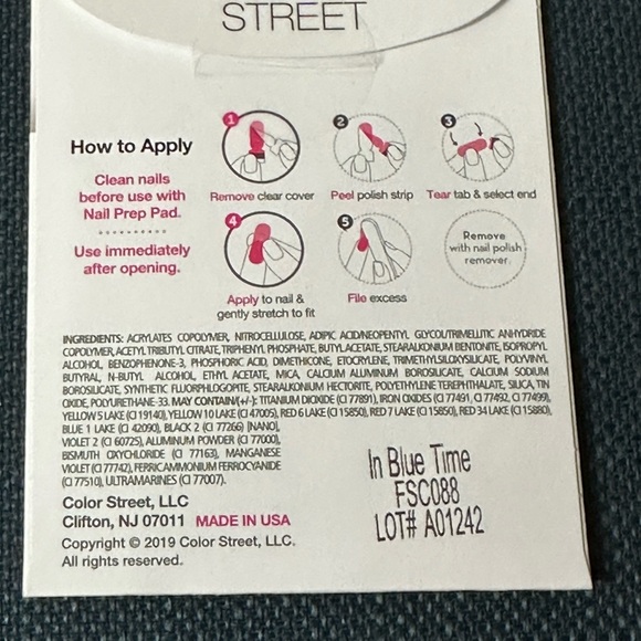 Color Street In Blue Time Accent Nail 4 Strip package New - Picture 3 of 4